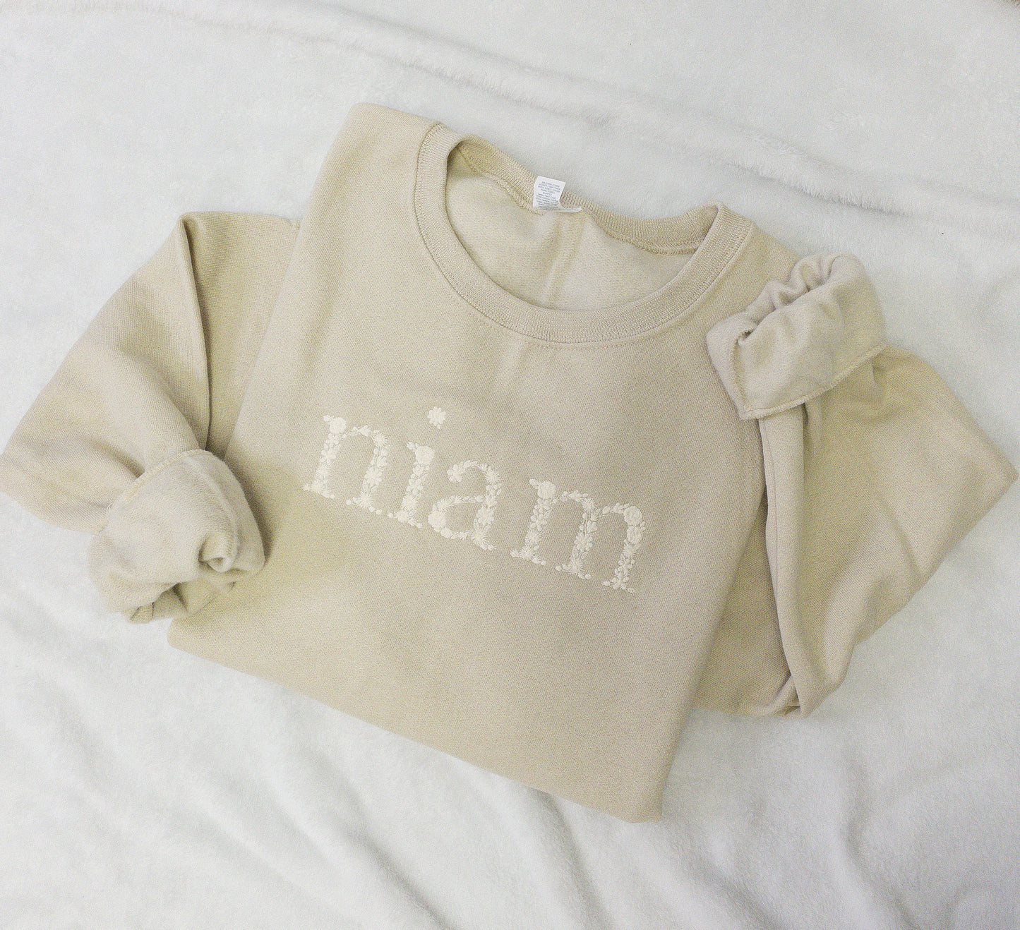 Niam Neutral Sweatshirt