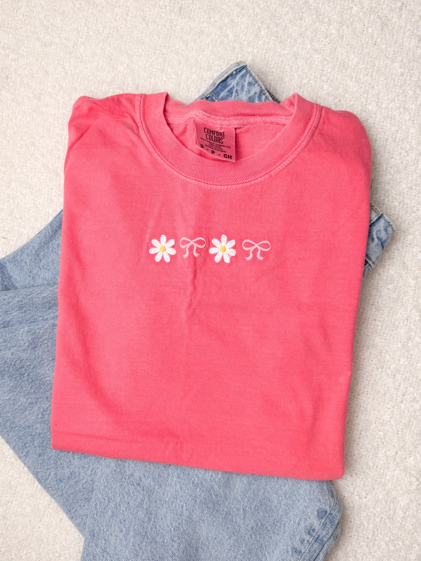Daisies and Bows T-shirt