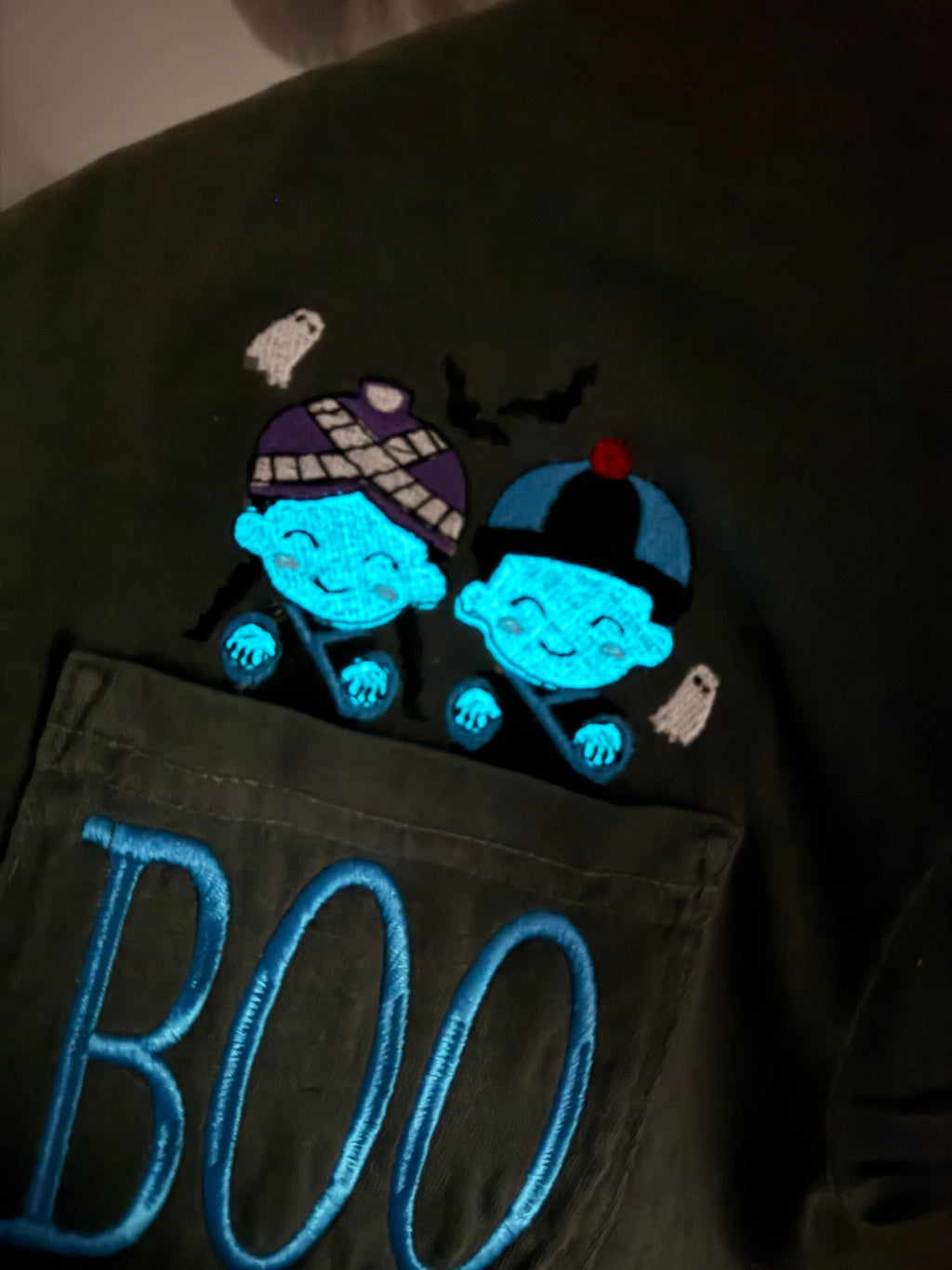 Txaus Ntshai (Spooky) Glow-in-the-Dark Tees!