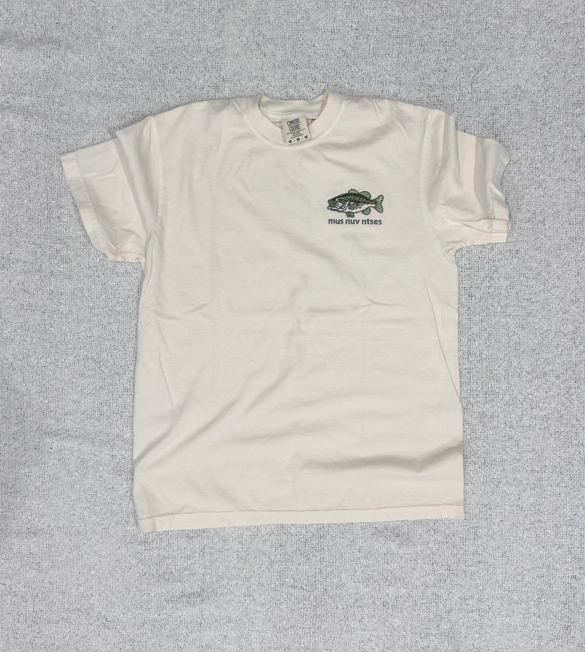 Mus Nuv Ntses (Gone Fishing)